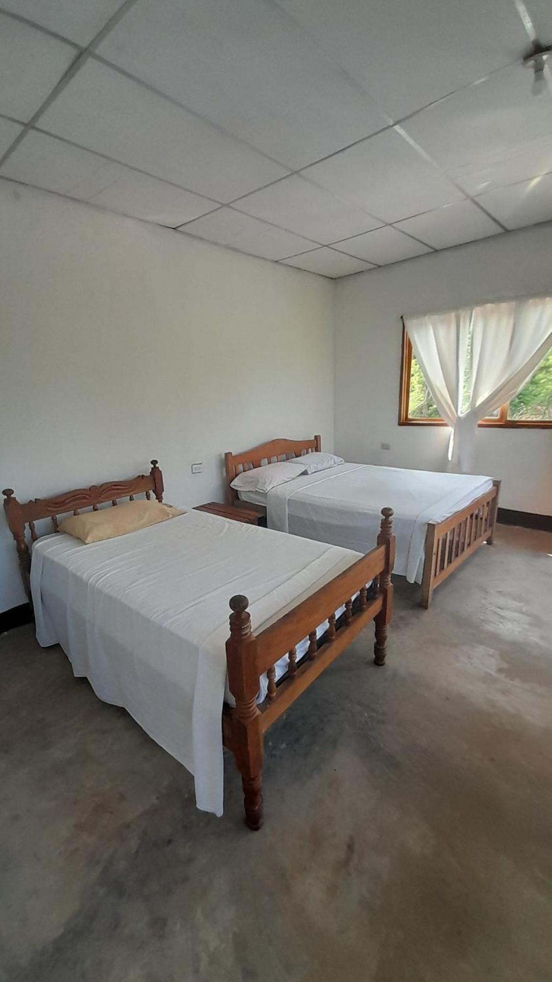 Hospedaje Bananas Altagracia Room photo